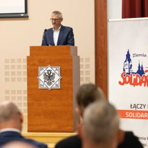 Głos przy ambonie zabiera K. Majcher