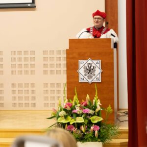dr Andrzej Kawecki, prof. PANS – Prorektor ds. studenckich